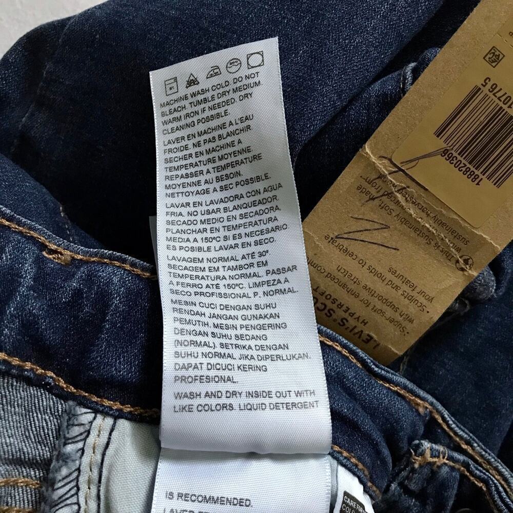Levi's NWT 721 High Rise Skinny Jeans Women Various - Picture 11 of 11